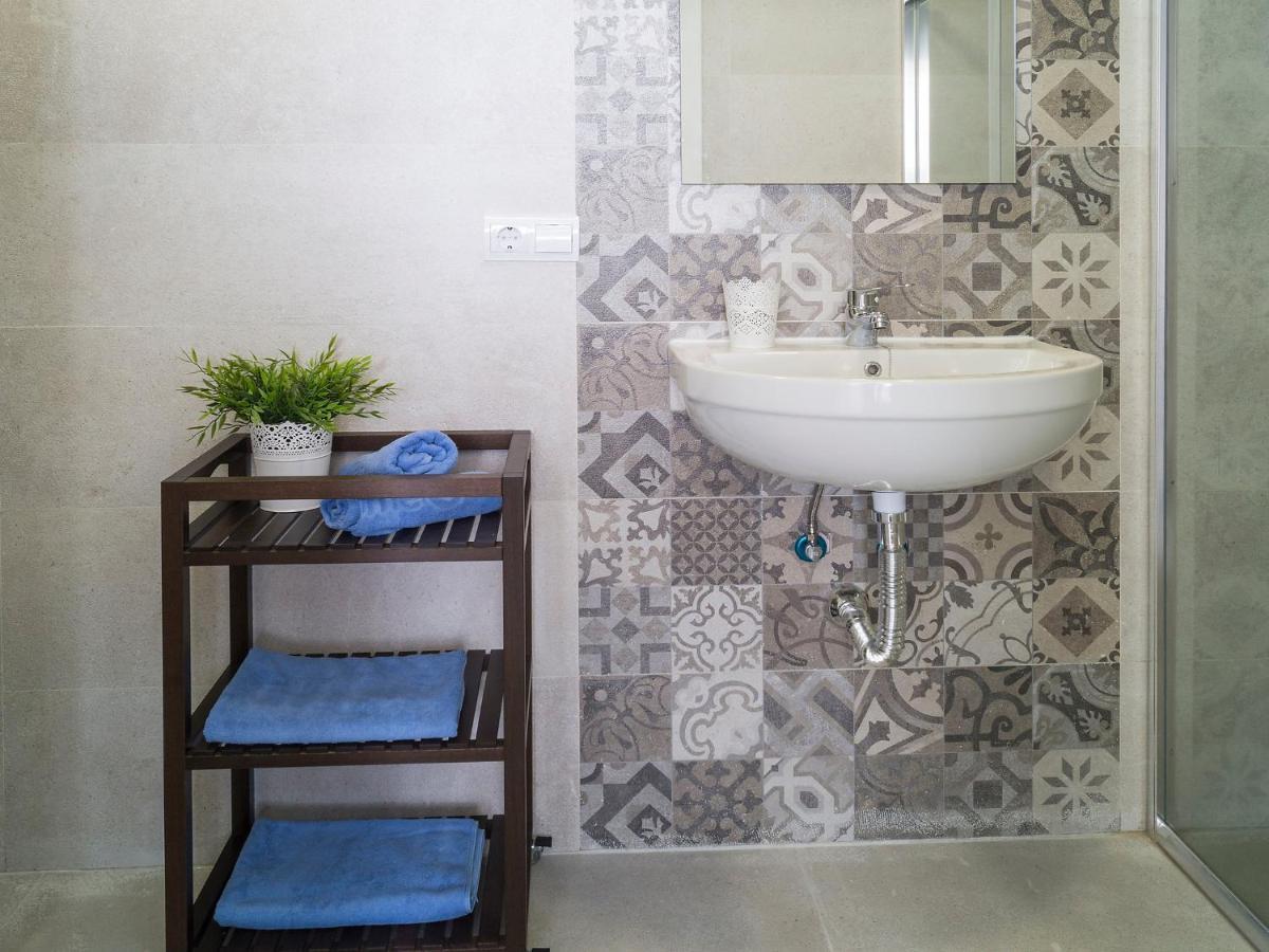 Apartment Castillo De Santa Clara-1 By Interhome 토레몰리노스 외부 사진